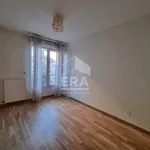 Rent 3 bedroom apartment of 59 m² in rosny-sous-bois