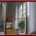 Rent 3 bedroom apartment of 100 m² in Milan