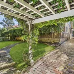 Rent 5 bedroom house in Northbridge