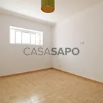 Rent 1 bedroom house of 110 m² in Seixal