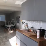 Rent 4 bedroom apartment of 90 m² in Forte dei Marmi