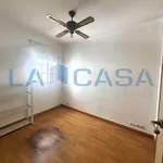 Alquilo 3 dormitorio apartamento de 75 m² en Sevilla