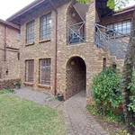 Rent 2 bedroom apartment in Randburg