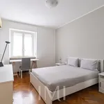 Rent 2 bedroom apartment of 75 m² in Milan