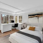 Rent 3 bedroom apartment of 2 m² in Manhattan