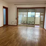 Rent 2 bedroom apartment of 95 m² in Castêlo da Maia