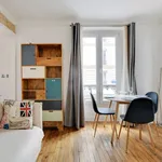 Appartement de 410 m² avec 2 chambre(s) en location à Paris