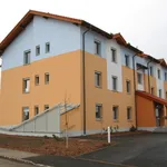 Miete 3 Schlafzimmer wohnung von 77 m² in Rodingersdorf