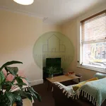 Rent 1 bedroom house in Leeds