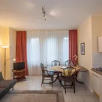 Rent 1 bedroom apartment of 527 m² in Dusseldorf