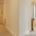 Rent 2 bedroom apartment in Edinburgh