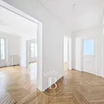 Rent 5 bedroom apartment of 105 m² in Neuilly-sur-Seine