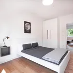 Miete 3 Schlafzimmer wohnung von 90 m² in Düsseldorf