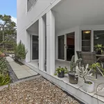 Rent 2 bedroom apartment in Brisbane City