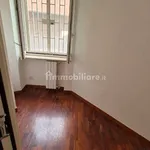 Affitto 2 camera appartamento di 50 m² in Naples