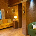 Rent 3 bedroom house of 116 m² in Roma