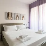 Rent 4 bedroom apartment of 58 m² in Milan