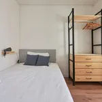 Rent 7 bedroom apartment in Lisbon