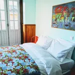 Rent a room of 150 m² in Braga