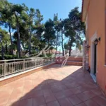 Rent 4 bedroom house of 270 m² in Anixi