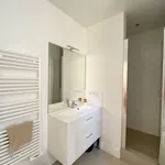 Rent 2 bedroom apartment of 52 m² in paris