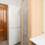 Rent a room of 150 m² in madrid