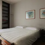 Miete 3 Schlafzimmer wohnung von 42 m² in Frankfurt am Main