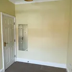 Rent 3 bedroom flat in West Midlands