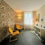 Rent 3 bedroom apartment of 110 m² in Genoa