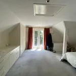 Rent 5 bedroom apartment in South East England