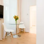 Rent 1 bedroom apartment of 35 m² in Vienna