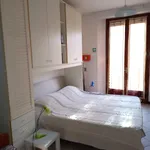 Rent 1 bedroom apartment in Florence