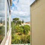 Rent a room of 84 m² in lisbon