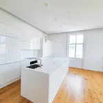 Rent 6 bedroom apartment of 167 m² in Wien