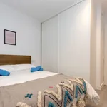 Rent 3 bedroom apartment of 65 m² in Barcelona