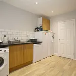 Rent 5 bedroom house in East Midlands