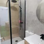 Rent a room of 102 m² in alicante