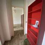 Rent 2 bedroom apartment of 90 m² in Milano