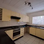 Rent 2 bedroom apartment in Randburg