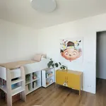 Pronajměte si 10 ložnic/e byt o rozloze 126 m² v Prague