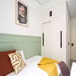 Rent a room in madrid