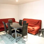 Rent a room of 150 m² in valencia