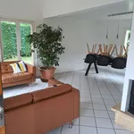 Maison de 145 m² avec 5 chambre(s) en location à Saint-Genis-Pouilly