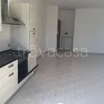 Rent 3 bedroom apartment of 70 m² in Roma