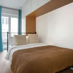 Rent 2 bedroom apartment of 71 m² in lisbon