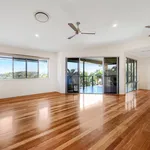 Rent 4 bedroom house in Coolum Beach