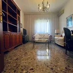 Rent 3 bedroom apartment of 94 m² in Roma