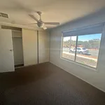 Rent 3 bedroom house in Roxby Downs