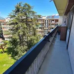 Appartement de 80 m² avec 3 chambre(s) en location à Grenoble