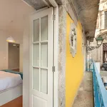 Rent 3 bedroom house of 120 m² in Porto